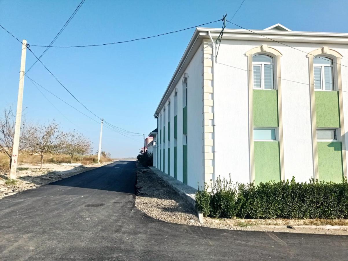 Bizim Ev Hostel Naftalan Exterior foto